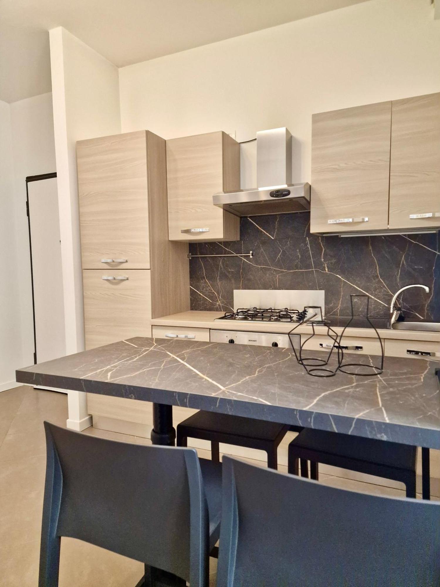 Al Centro Del Centro Apartment By Tramonti LʼAquila Eksteriør bilde